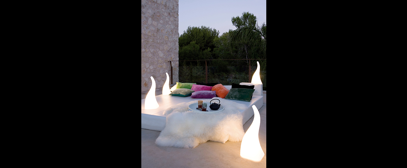 flame santiagosevillano lighting mantra